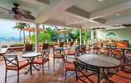 Restoran 4 Southernmost Beach Resort