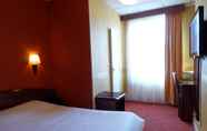 Bedroom 7 Best Western Plus Le Havre Centre Gare