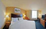 Bedroom 3 Fairfield Inn by Marriott JFK Airport