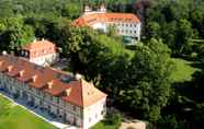 Nearby View and Attractions 4 Schloss Lübbenau im Spreewald