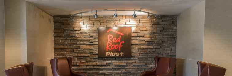 ล็อบบี้ Red Roof Inn PLUS+ Long Island - Garden City