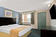 Bilik Tidur Super 8 by Wyndham Milford/New Haven