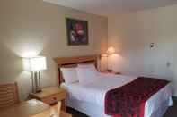 Bedroom Canadas Best Value Desert Inn & Suites Cache Creek