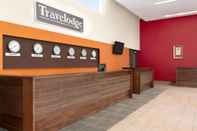 Lobby Travelodge by Wyndham Richmond Hill