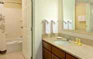 In-room Bathroom 4 Residence Inn By Marriott Indianapolis Carmel