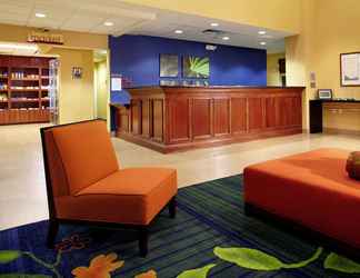 Lobi 2 Fairfield Inn & Suites by Marriott Phoenix Midtown