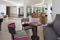 Bar, Cafe and Lounge Best Western Plus Le Lavarin