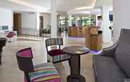Bar, Cafe and Lounge 5 Best Western Plus Le Lavarin
