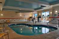 Swimming Pool Comfort Inn & Suites South Akron