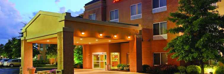 Exterior Comfort Inn & Suites South Akron
