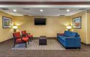 Lobby 2 Comfort Suites McKinney - Allen