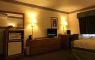 ห้องนอน 7 FairBridge Inn & Suites in Thorp, WI