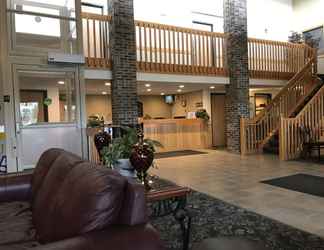 Lobby 2 FairBridge Inn & Suites in Thorp, WI