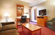Ruang untuk Umum 5 Best Western Plus Valemount Inn & Suites