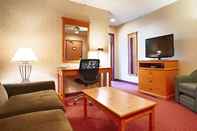 Common Space Best Western Plus Valemount Inn & Suites