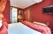 Bedroom 4 Villa Royale