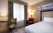 Kamar Tidur 2 Leonardo Hotel Cardiff - Formerly Jurys Inn