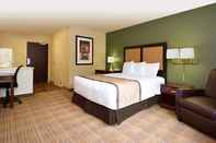 Bedroom Extended Stay America Suites San Diego Mission Valley Stadiu