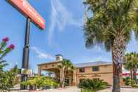 Bangunan Econo Lodge Inn & Suites Corpus Christi