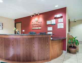 Lobby 2 Quality Inn & Suites