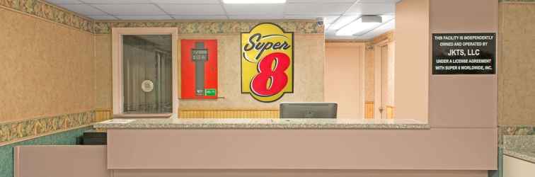 Lobby Super 8 by Wyndham Wapakoneta