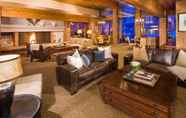 ล็อบบี้ 7 Mountain Chalet Snowmass