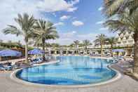 Swimming Pool JW Marriott Hotel Cairo