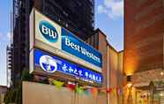 Bangunan 7 Best Western Queens Court Hotel