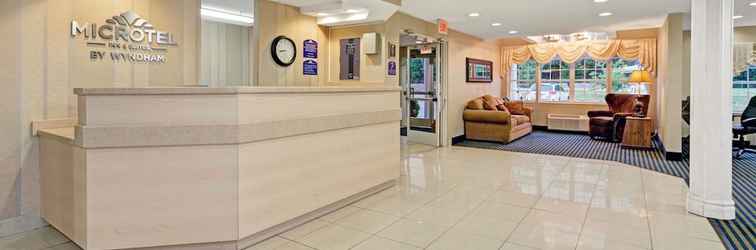 Lobby Microtel Inn & Suites by Wyndham Florence/Cincinnati Airport