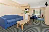 Ruang Umum Microtel Inn & Suites by Wyndham Florence/Cincinnati Airport