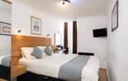 Bedroom 2 Charing Cross Hotel