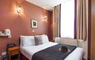 Kamar Tidur 5 The Craven Hotel