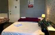 Bedroom 3 Northumberland Hotel