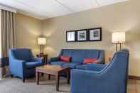 Ruang untuk Umum Comfort Inn & Suites Orlando North