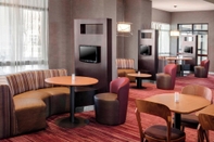 Bar, Kafe dan Lounge Courtyard by Marriott Newark Elizabeth