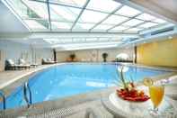 Swimming Pool Central Hotel Jingmin