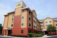 Exterior Extended Stay America Suites Elizabeth Newark Airport