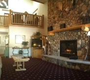Lobby 6 Oveson Pelican Lake Resort and Inn