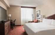 Bedroom 3 Chicago Marriott Northwest