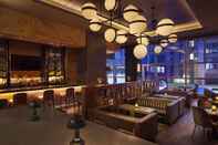 Bar, Kafe, dan Lounge The Westin New York at Times Square