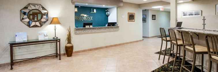 Lobby Baymont by Wyndham Mackinaw City