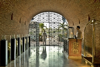 Lobby 4 Charleston Santa Teresa Cartagena