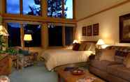Bedroom 5 Mountain House Neighborhood by Keystone Resort