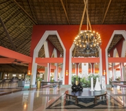 Lobby 4 Grand Palladium Kantenah Resort & Spa All Inclusive