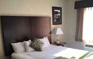Bedroom 6 Hawthorn Suites by Wyndham Rancho Cordova/Folsom