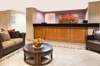 Lobi Hawthorn Suites by Wyndham Rancho Cordova/Folsom