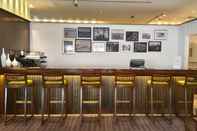 Bar, Cafe and Lounge J5 Rimal Hotel Apartments