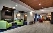 Lobby 7 Holiday Inn Express & Suites - Interstate 380 at 33rd Avenue, an IHG Hotel