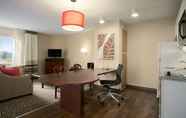 Common Space 6 MainStay Suites Raleigh - Cary