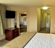 Bedroom 2 Extended Stay America Suites Dallas Las Colinas Green Park D